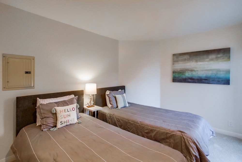 Virtual tour photo 35 of 60 for 3268 Bayside Walk