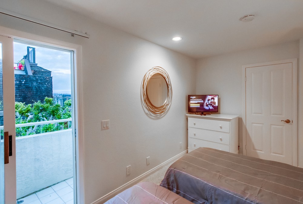 Virtual tour photo 37 of 60 for 3268 Bayside Walk