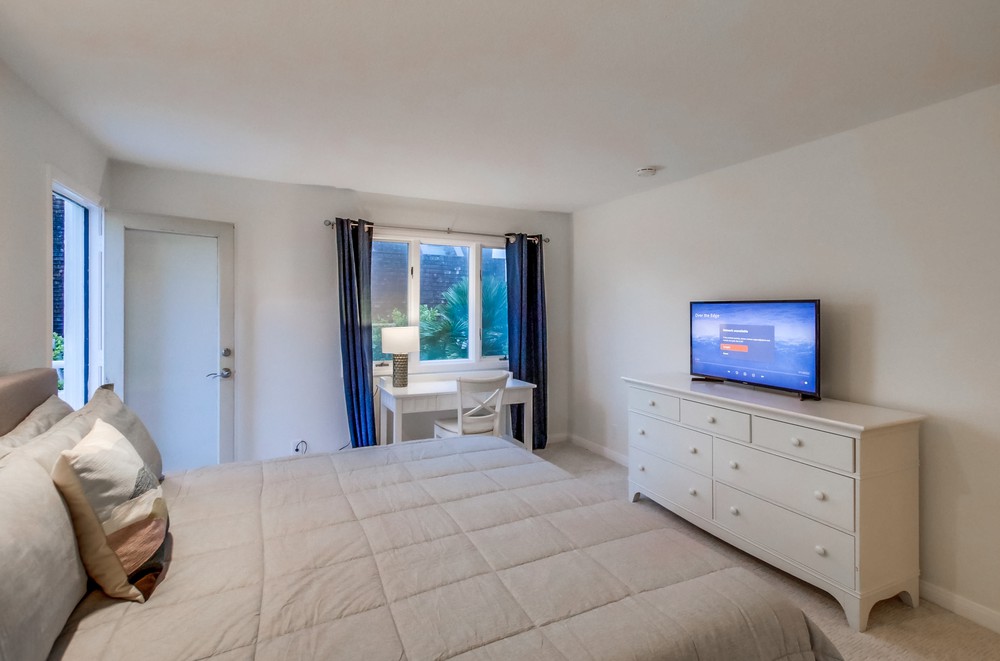 Virtual tour photo 44 of 60 for 3268 Bayside Walk