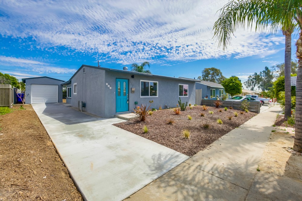 Virtual tour photo 1 of 34 for 327 Sawtelle Ave