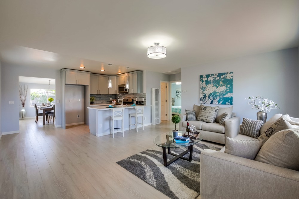 Virtual tour photo 5 of 34 for 327 Sawtelle Ave