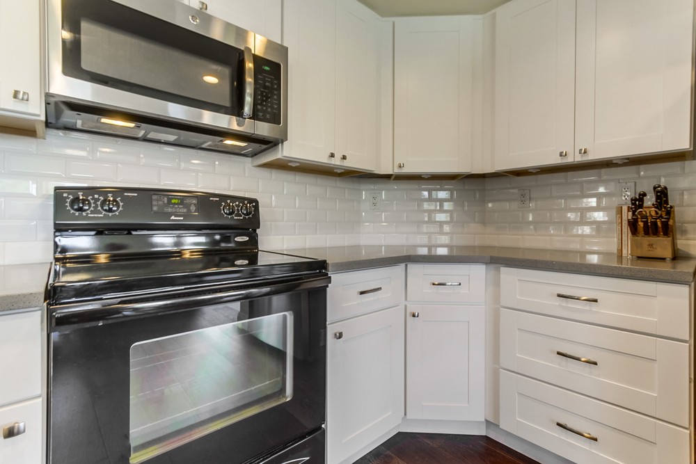 Virtual tour photo 22 of 54 for 3270 Old Kettle Rd