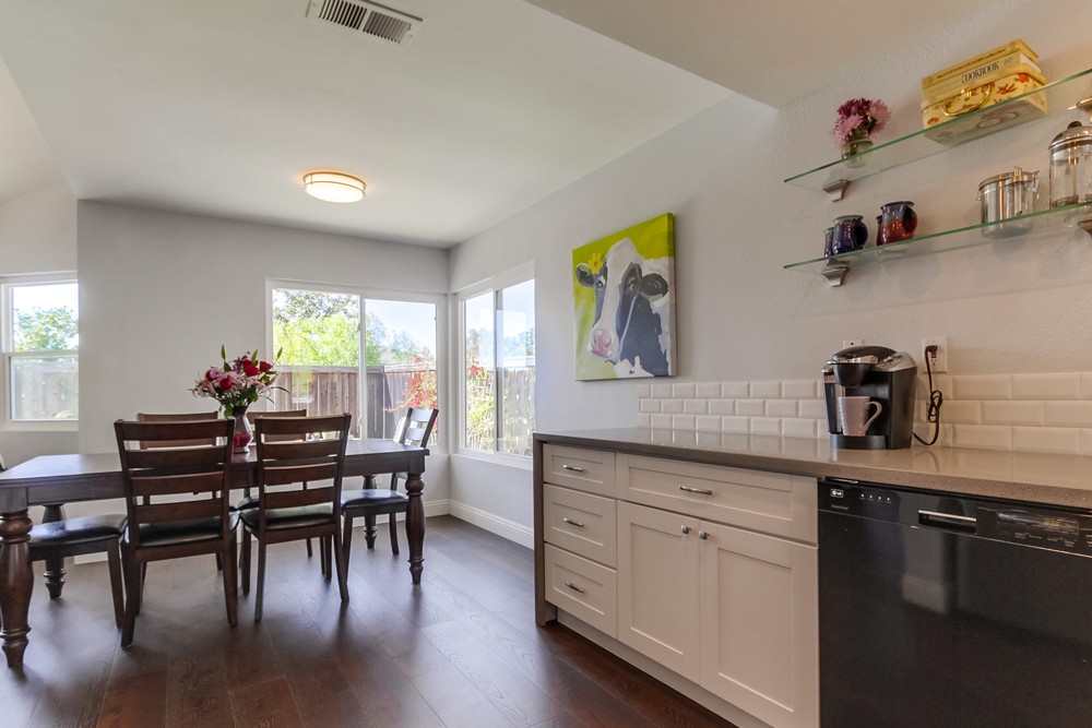 Virtual tour photo 25 of 54 for 3270 Old Kettle Rd