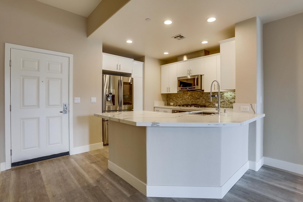 Virtual tour photo 16 of 38 for 3275 Fifth Ave #202