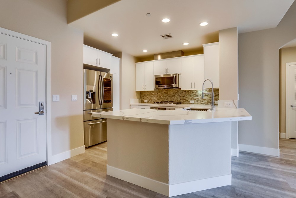 Virtual tour photo 17 of 38 for 3275 Fifth Ave #202