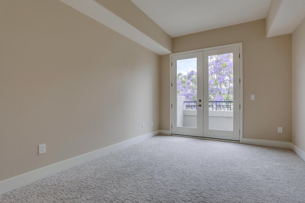 Virtual tour photo 34 of 38 for 3275 Fifth Ave #202