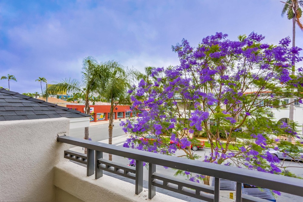 Virtual tour photo 38 of 38 for 3275 Fifth Ave #202