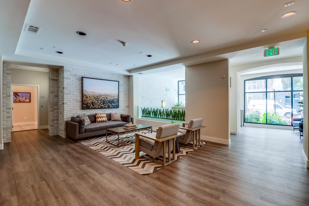 Virtual tour photo 4 of 43 for 3275 Fifth Ave #206