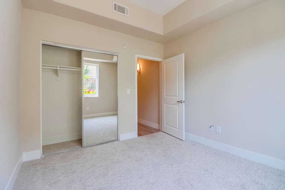 Virtual tour photo 34 of 43 for 3275 Fifth Ave #206