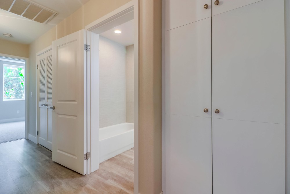 Virtual tour photo 36 of 43 for 3275 Fifth Ave #206