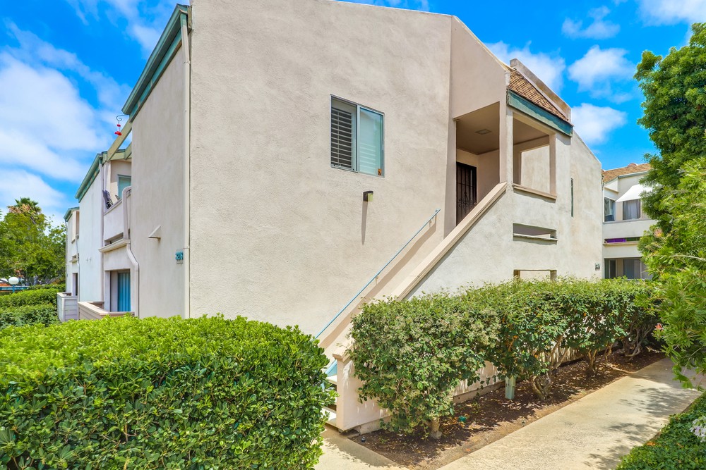 Virtual tour photo 1 of 37 for 3276 Ashford St Unit D