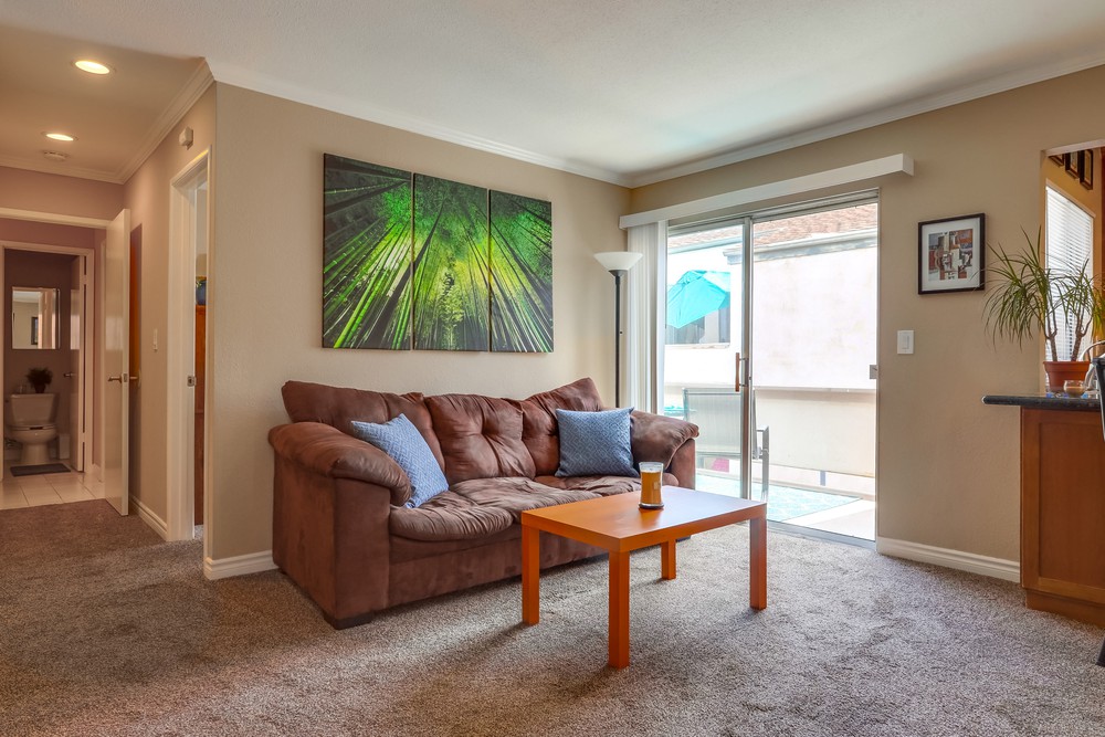 Virtual tour photo 4 of 37 for 3276 Ashford St Unit D