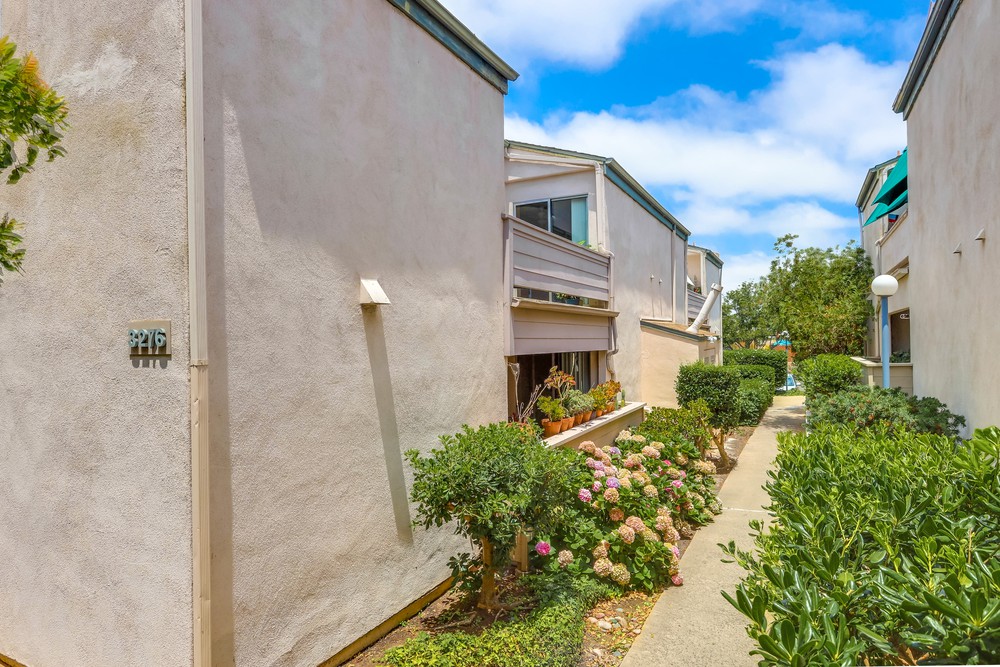 Virtual tour photo 30 of 37 for 3276 Ashford St Unit D