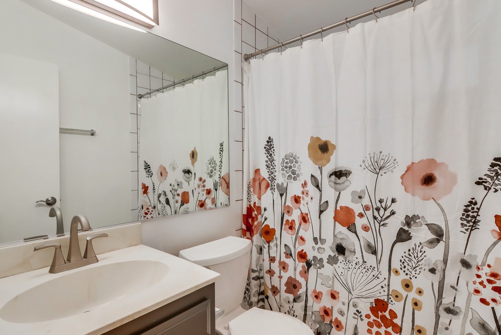 Virtual tour photo 29 of 36 for 3276 Reynard Way