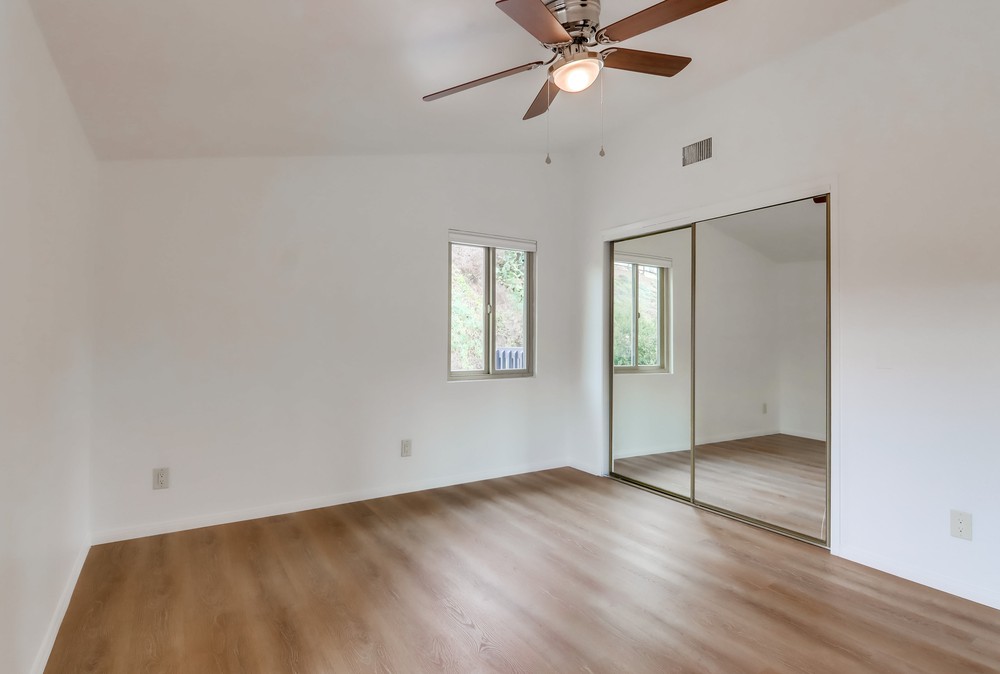 Virtual tour photo 35 of 36 for 3276 Reynard Way