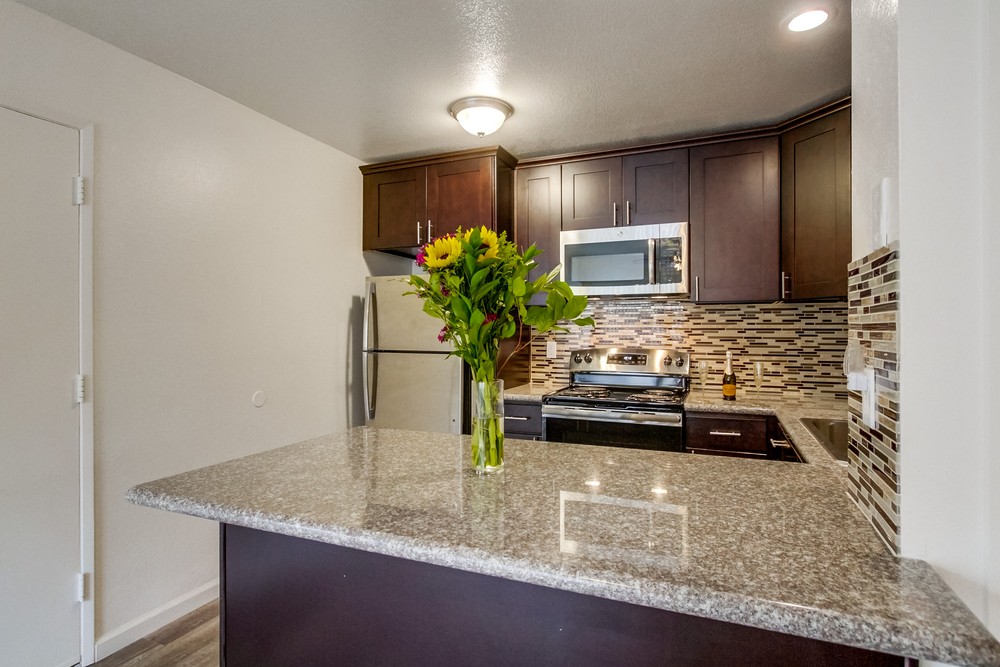 Virtual tour photo 16 of 38 for 3277 Berger Ave