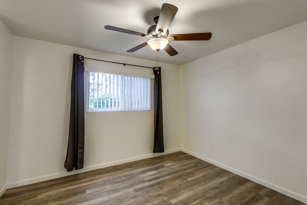 Virtual tour photo 20 of 38 for 3277 Berger Ave