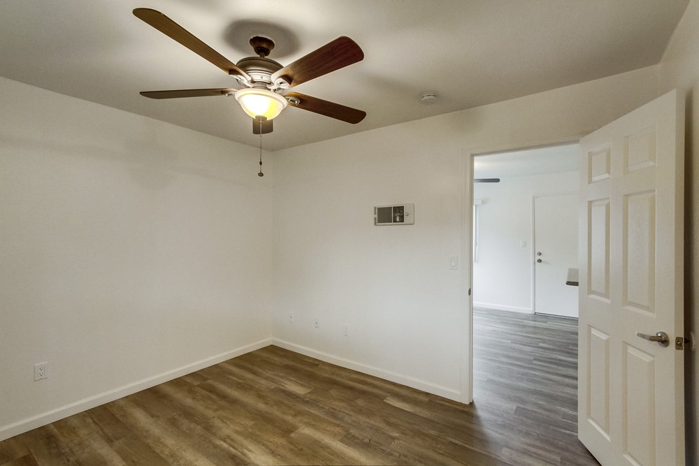 Virtual tour photo 22 of 38 for 3277 Berger Ave