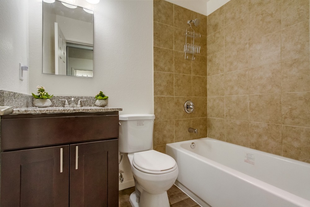 Virtual tour photo 24 of 38 for 3277 Berger Ave