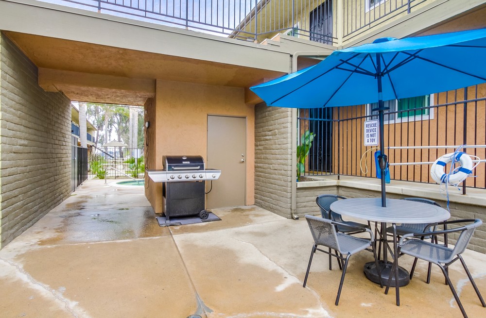 Virtual tour photo 29 of 38 for 3277 Berger Ave