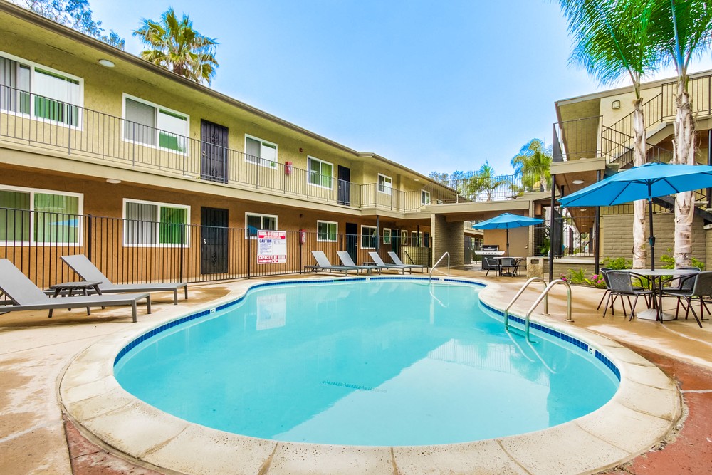 Virtual tour photo 32 of 38 for 3277 Berger Ave