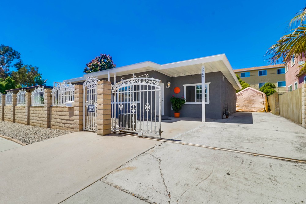 Virtual tour photo 3 of 34 for 3280 Gillette St