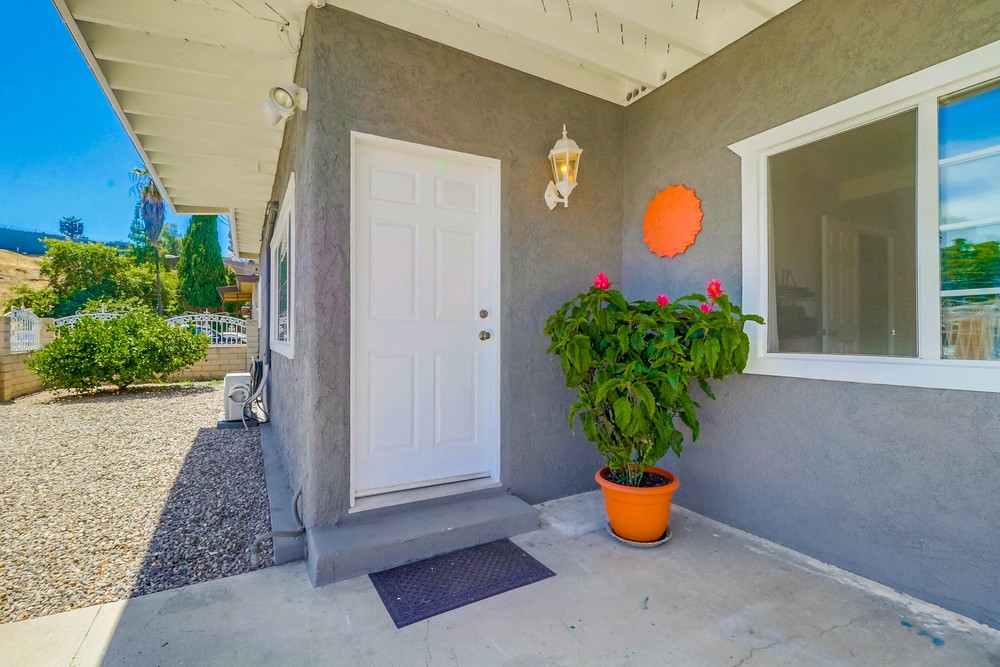 Virtual tour photo 7 of 34 for 3280 Gillette St