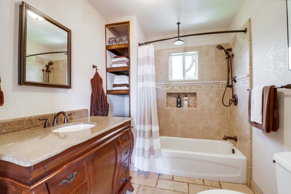 Virtual tour photo 17 of 34 for 3280 Gillette St