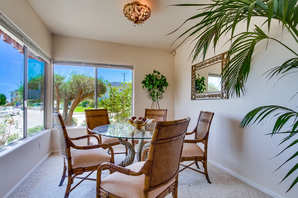 Virtual tour photo 9 of 39 for 3280 Trumbull Street
