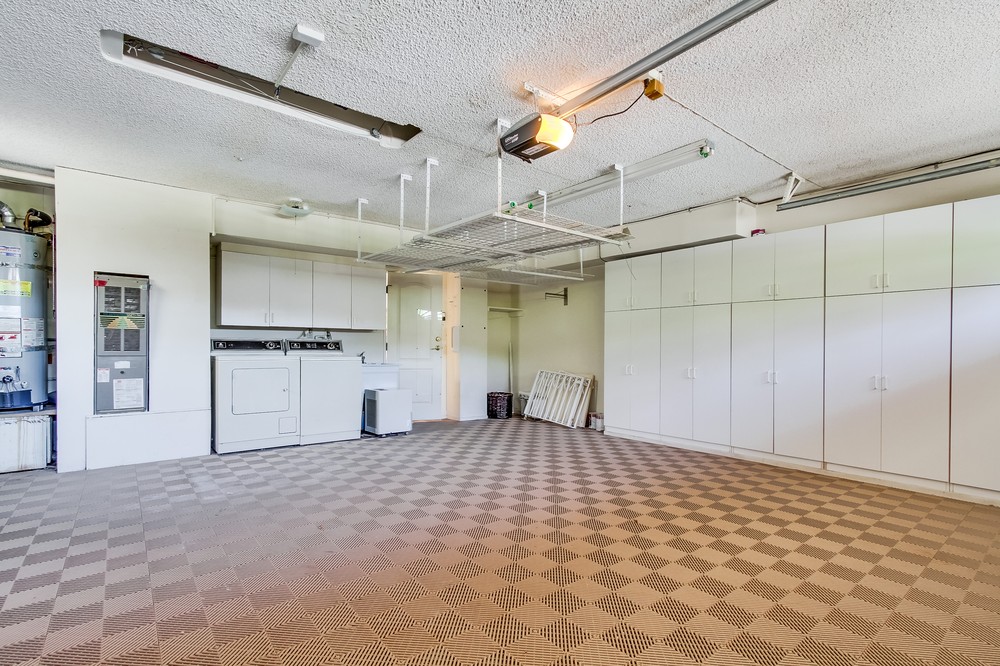 Virtual tour photo 37 of 39 for 3280 Trumbull Street