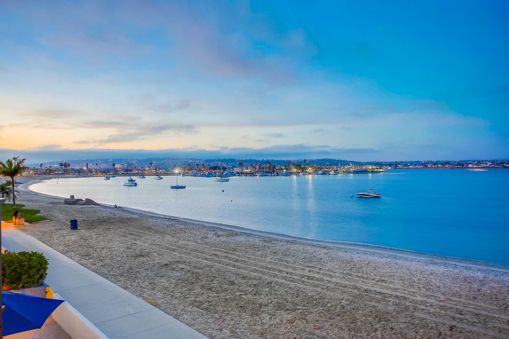 Virtual tour photo 60 of 104 for 3282 Bayside Walk