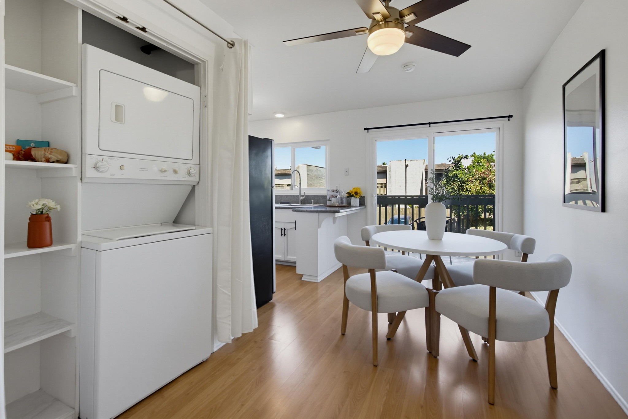 Virtual tour photo 5 of 41 for 3282 Berger Ave
