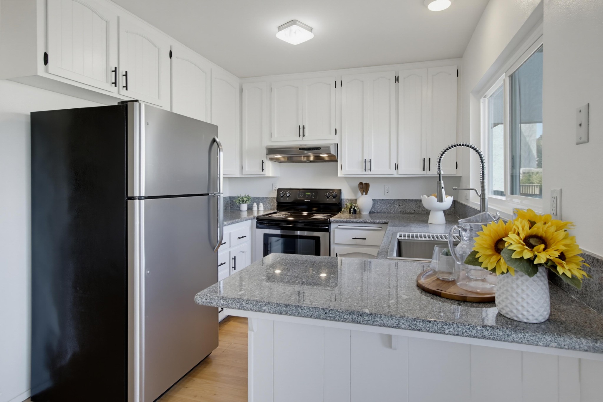Virtual tour photo 1 of 41 for 3282 Berger Ave