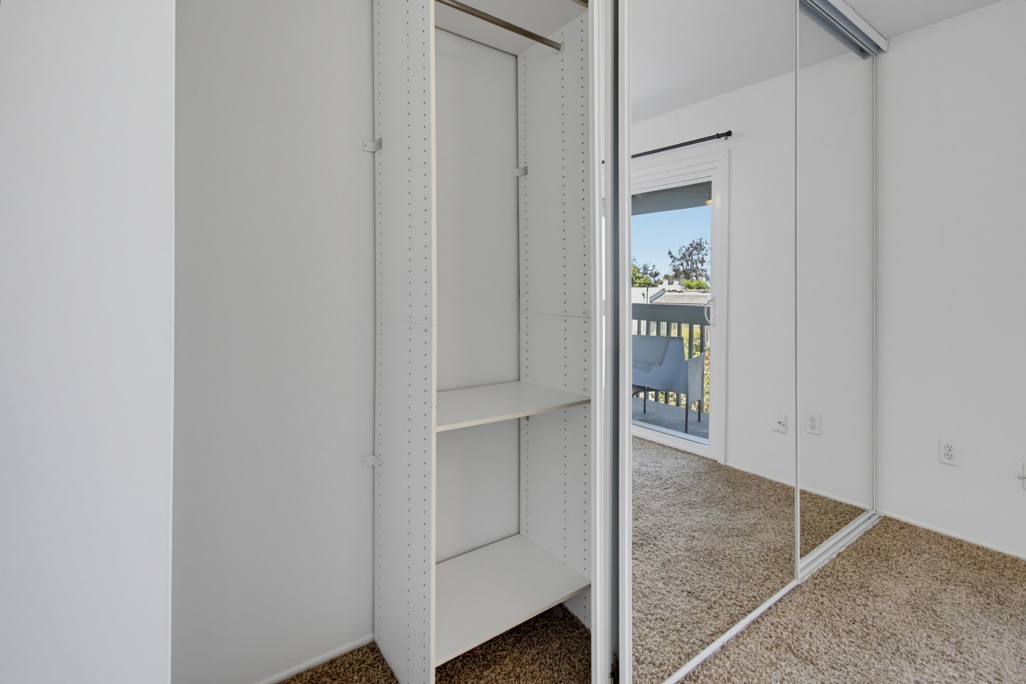 Virtual tour photo 30 of 41 for 3282 Berger Ave