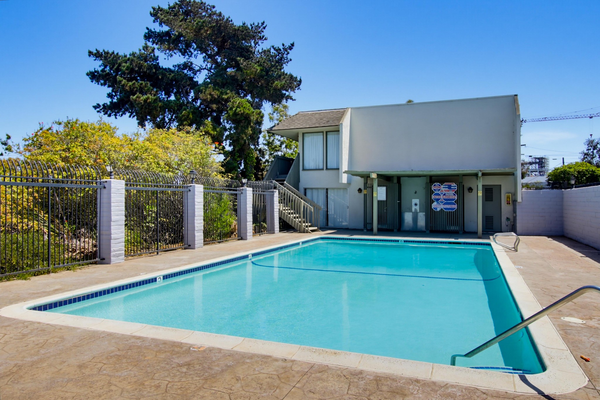 Virtual tour photo 16 of 41 for 3282 Berger Ave