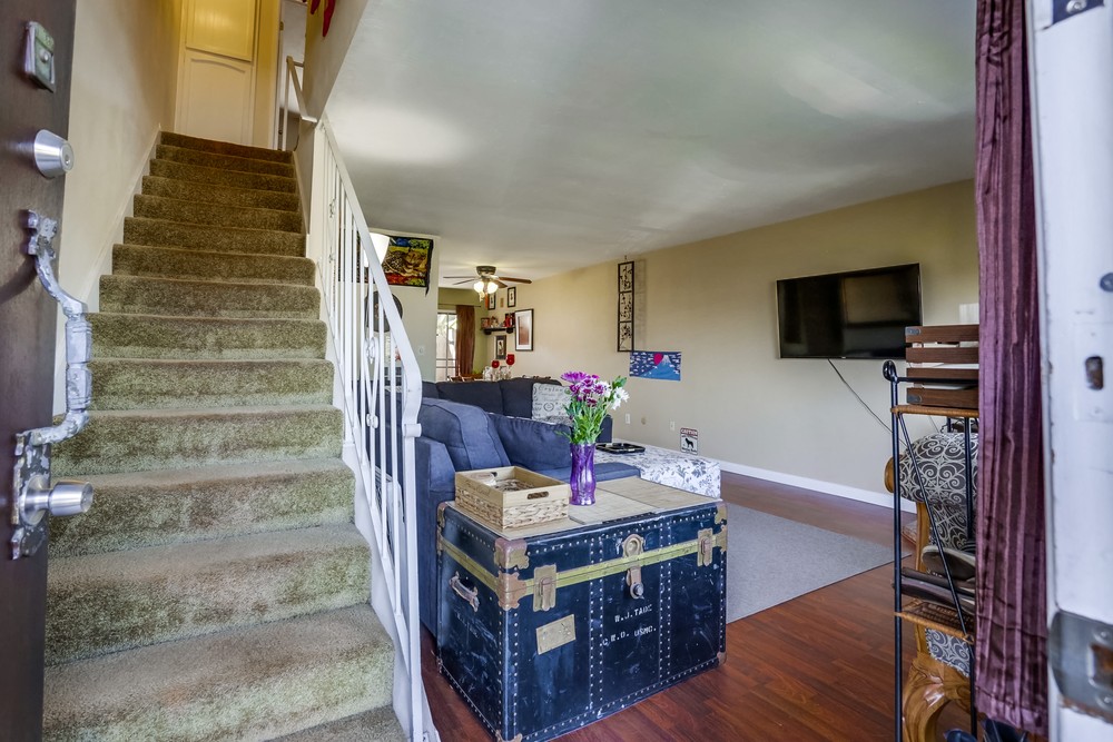 Virtual tour photo 4 of 37 for 3282 Berger Ave UNIT B2