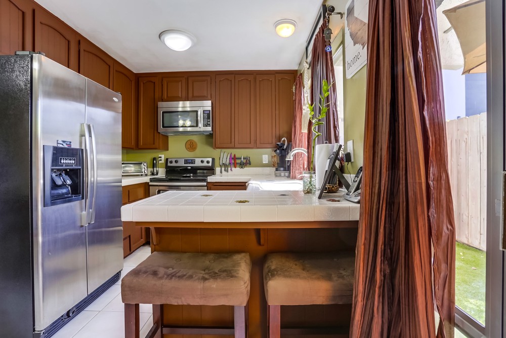 Virtual tour photo 13 of 37 for 3282 Berger Ave UNIT B2