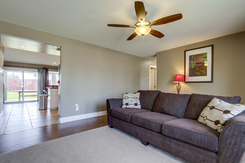 Virtual tour photo 11 of 49 for 3285 Moccasin Ave