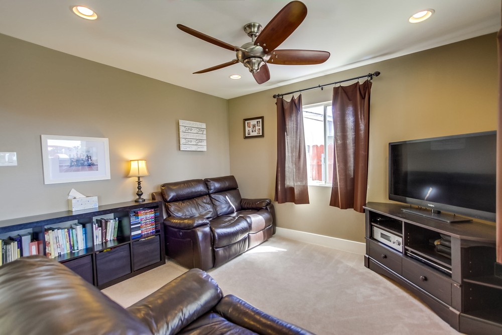 Virtual tour photo 18 of 49 for 3285 Moccasin Ave