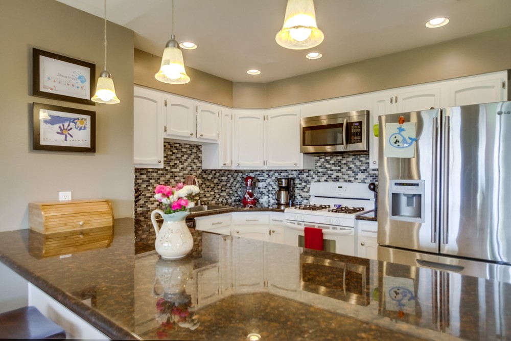 Virtual tour photo 13 of 49 for 3285 Moccasin Ave