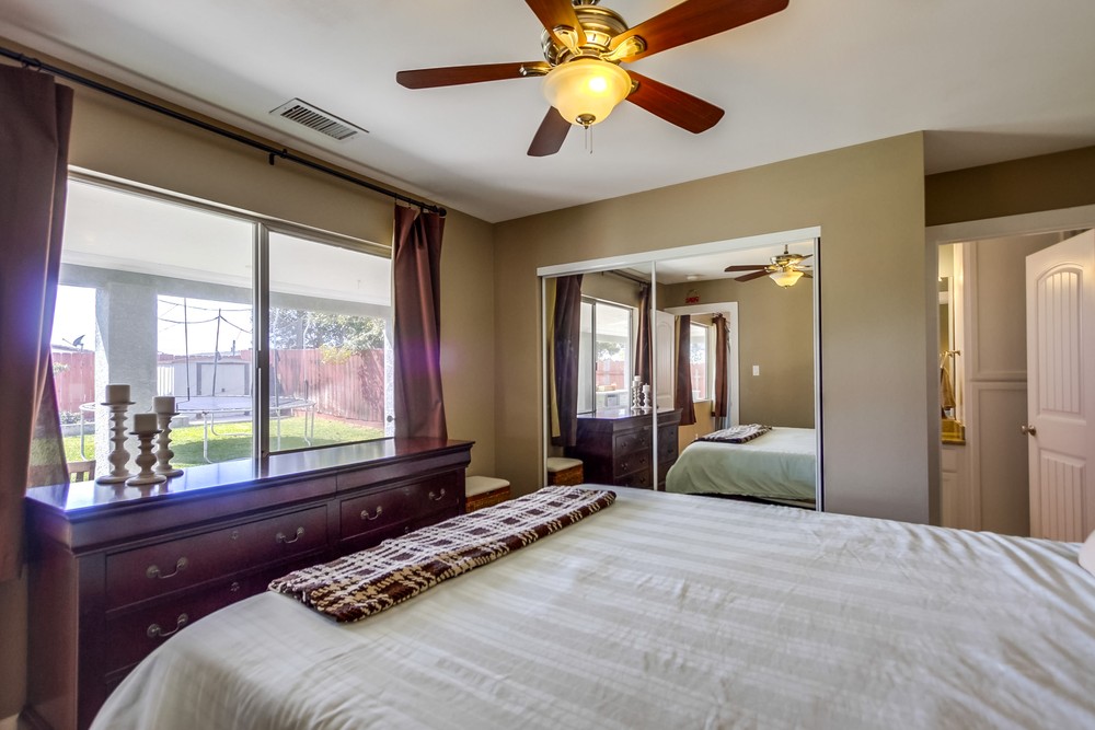 Virtual tour photo 24 of 49 for 3285 Moccasin Ave