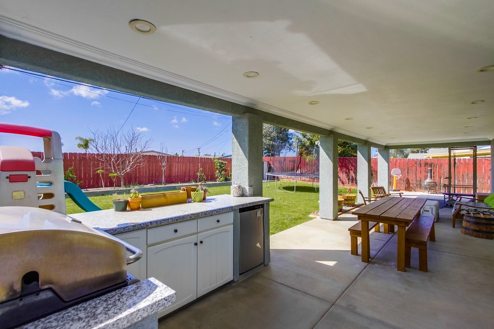 Virtual tour photo 39 of 49 for 3285 Moccasin Ave