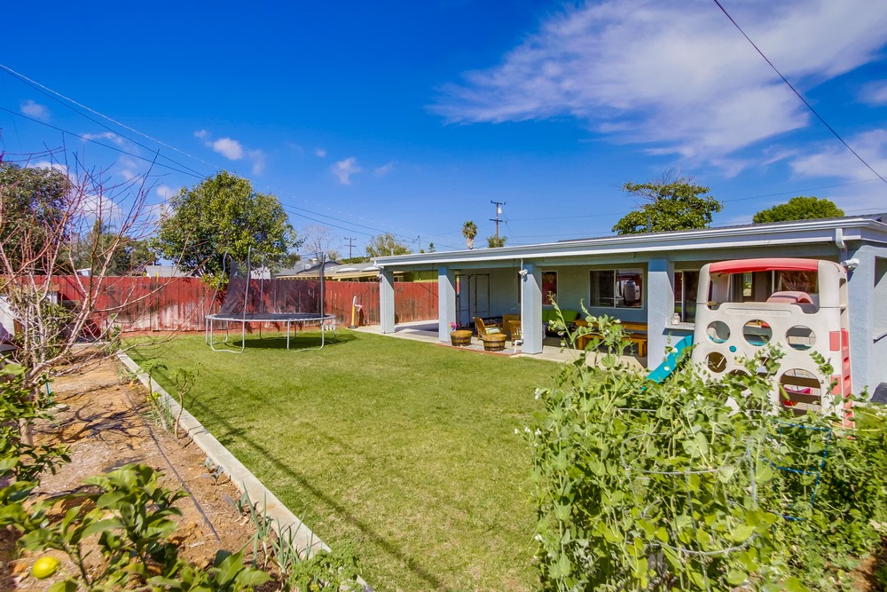 Virtual tour photo 43 of 49 for 3285 Moccasin Ave