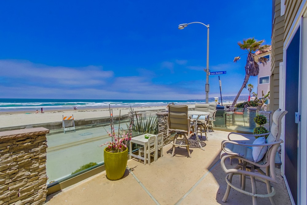 Virtual tour photo 9 of 46 for 3285 Ocean Front Walk #2