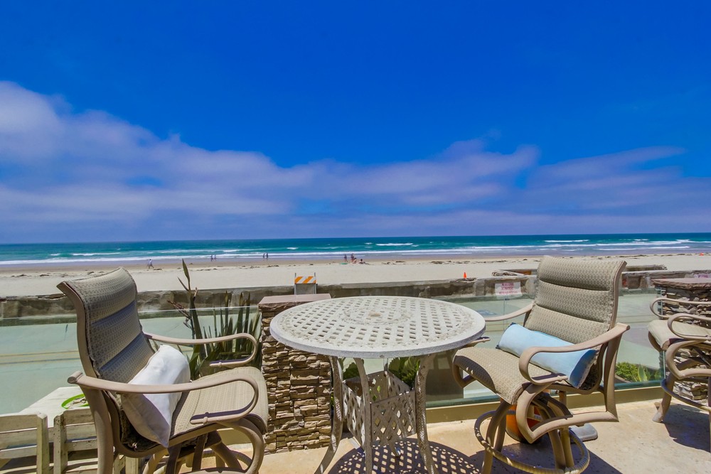 Virtual tour photo 13 of 46 for 3285 Ocean Front Walk #2