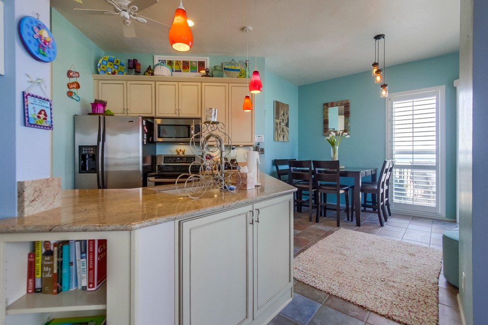 Virtual tour photo 24 of 46 for 3285 Ocean Front Walk #2