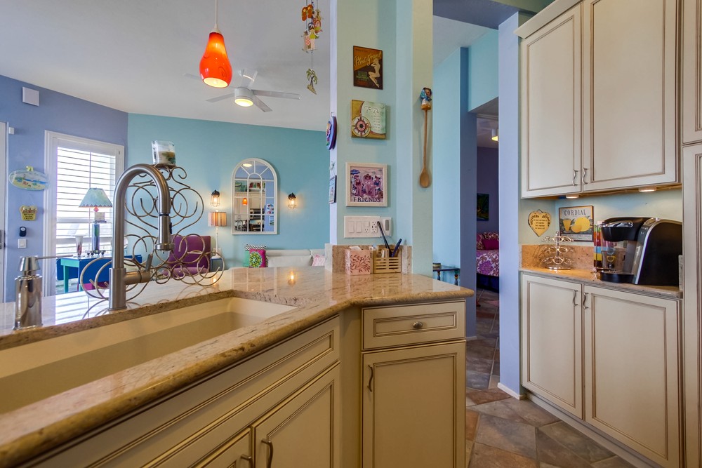Virtual tour photo 30 of 46 for 3285 Ocean Front Walk #2