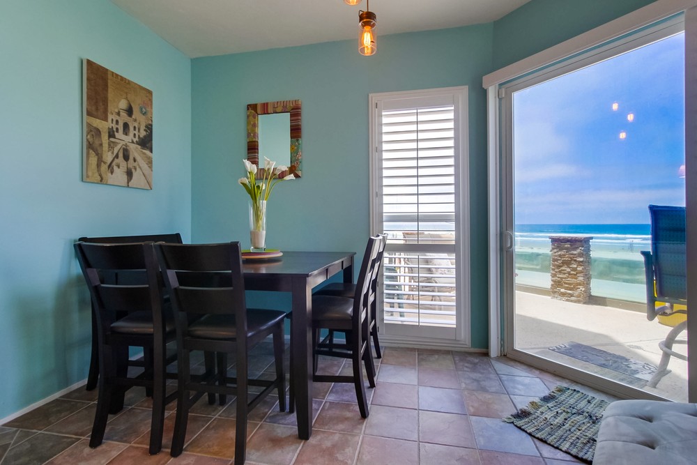 Virtual tour photo 31 of 46 for 3285 Ocean Front Walk #2