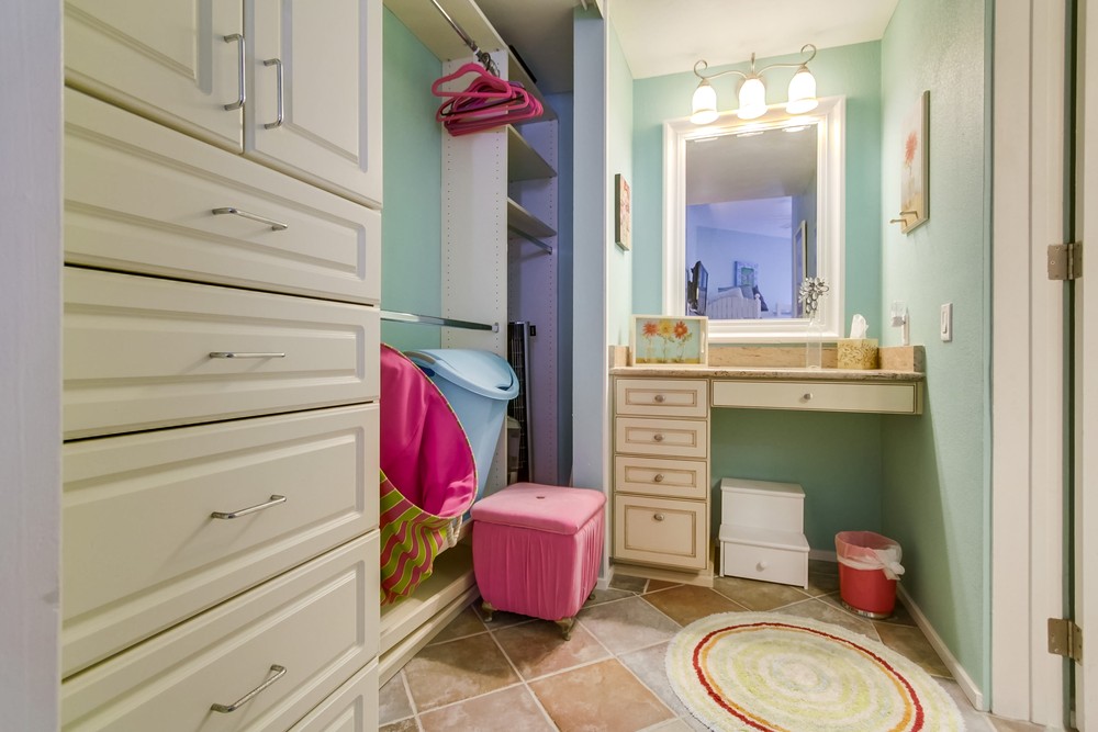 Virtual tour photo 42 of 46 for 3285 Ocean Front Walk #2
