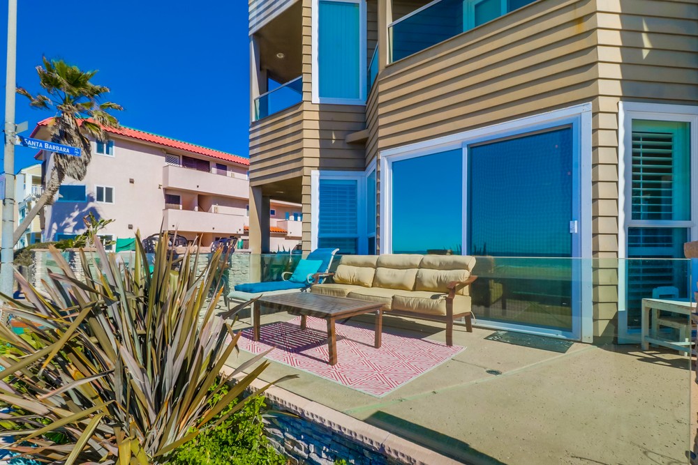 Virtual tour photo 5 of 43 for 3285 Ocean Front Walk